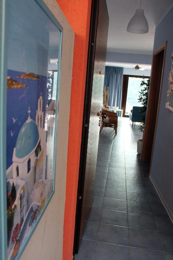 Light Blue House Leilighet Letojanni Eksteriør bilde